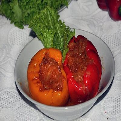 Болгарский перец, фаршированный капустой