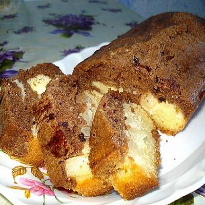 Двухцветный кекс с орехами