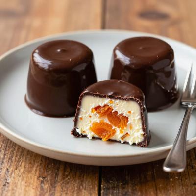 Глазированные сырки с курагой - домашние сырки в шоколаде - пошаговый рецепт