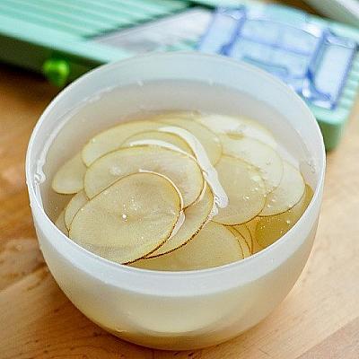 Картофельные чипсы