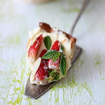 Миндальный тарт с клубникой