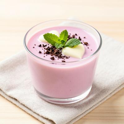 Молочно-ягодный десерт с белым шоколадом и сливочными сердечками - рецепт