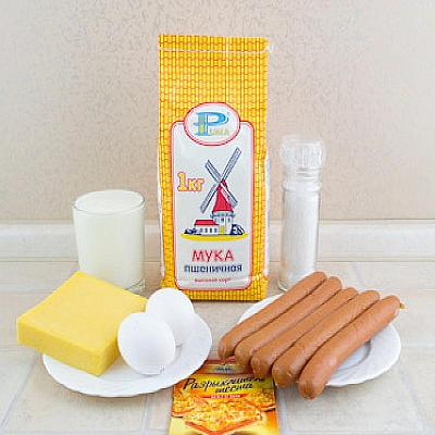 Сырный пирог с сосисками