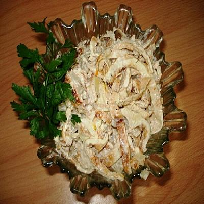 Тёплый салат Омлетная лента